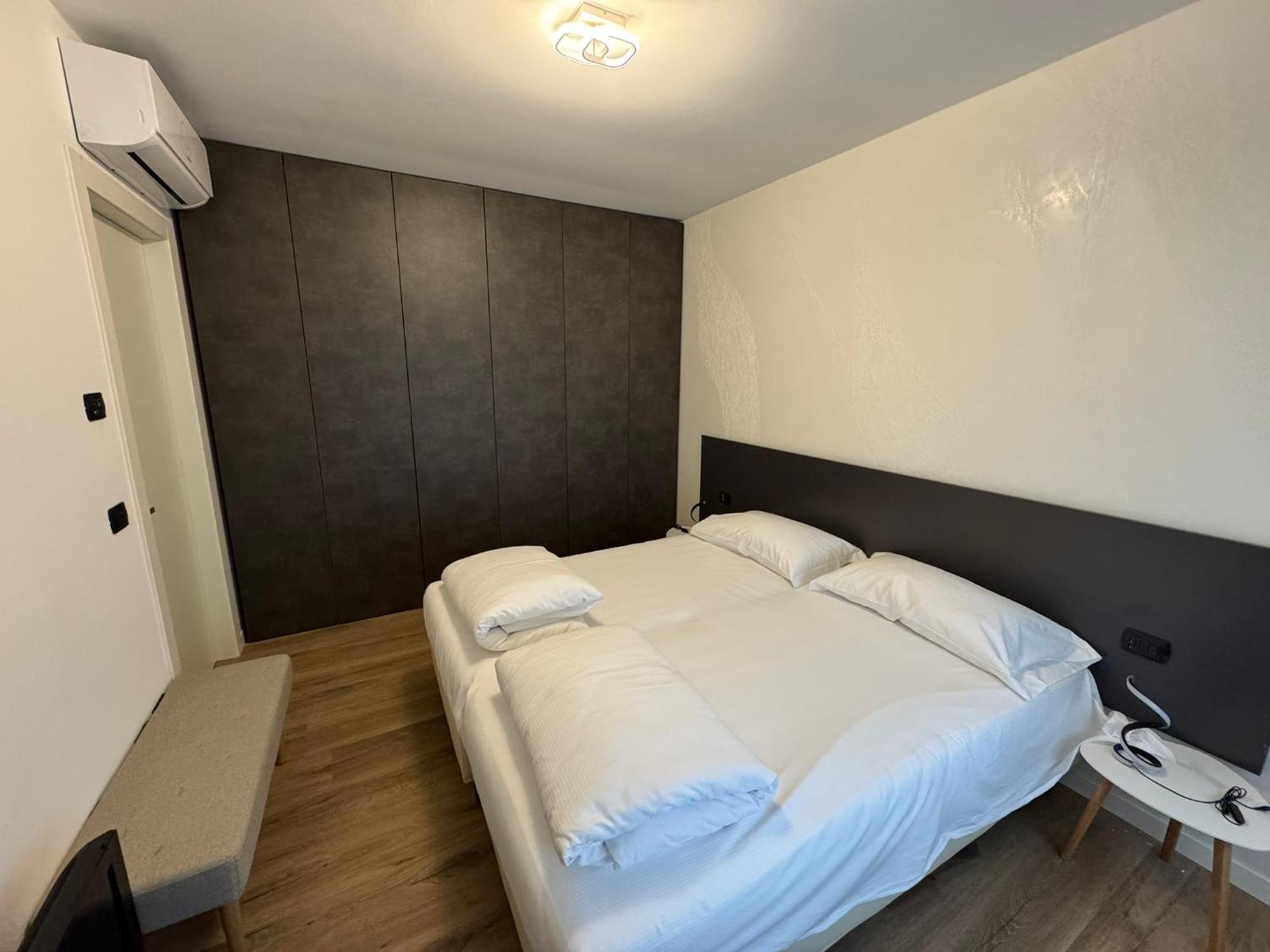 Ad Suite Apartment Riva del Garda Eksteriør bilde